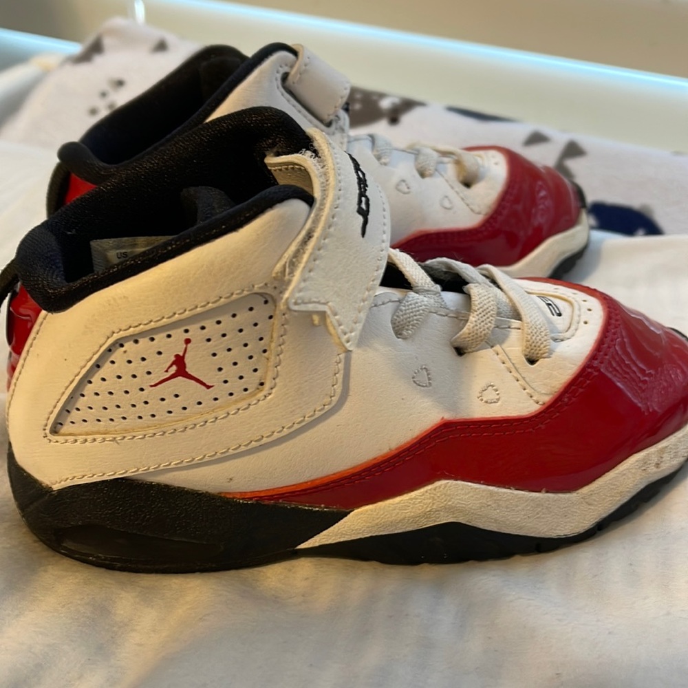 Jordan children sneakers size 9